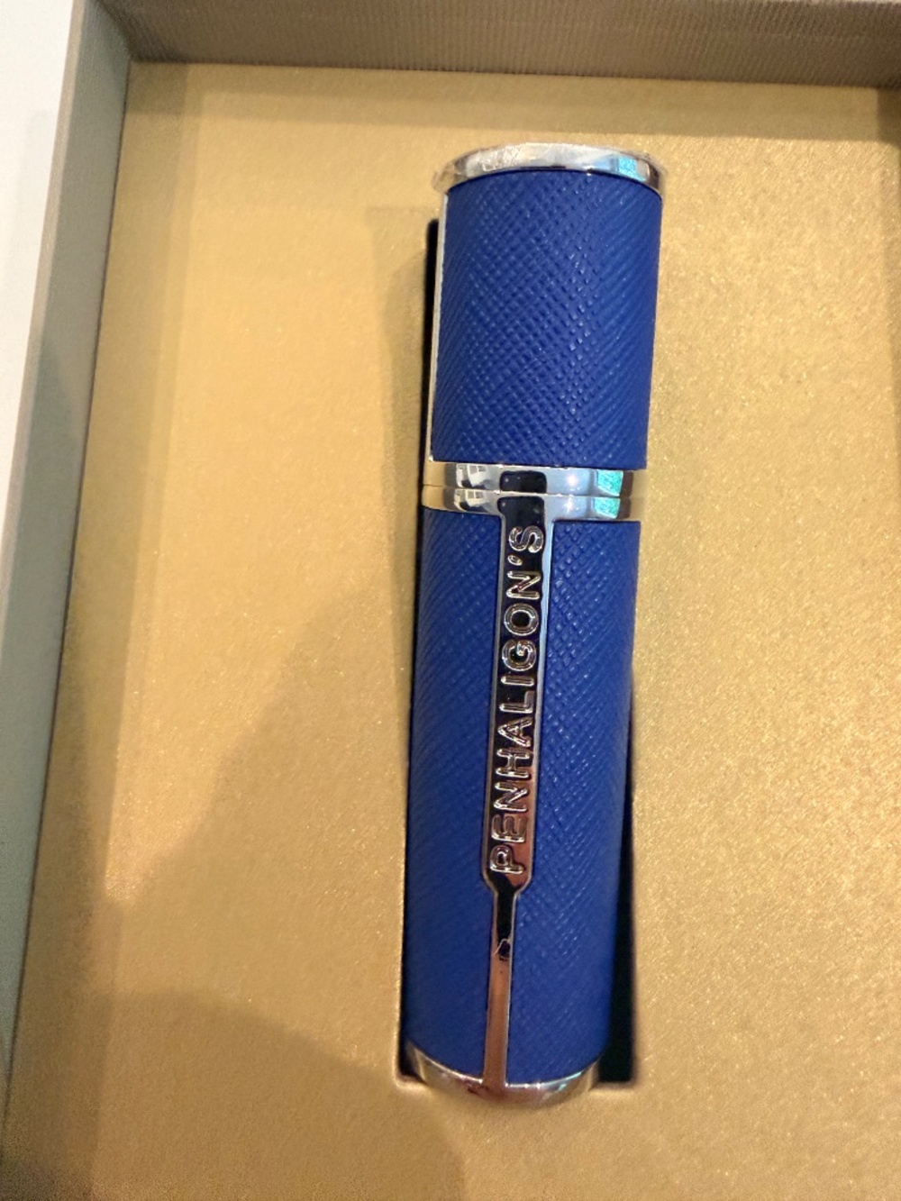 PENHALIGON'S ADMIRAL BLUE TRAVEL ATOMISER 5ML - Picture 7 of 9